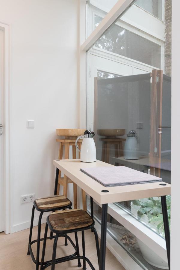 B&B Amsterdam West Bagian luar foto